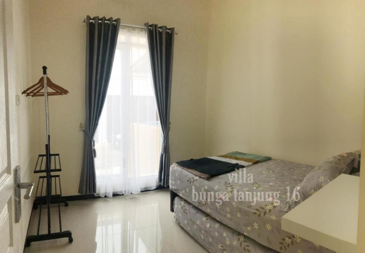 Villa Syariah Bunga Tanjung 16 Batu  Exterior foto