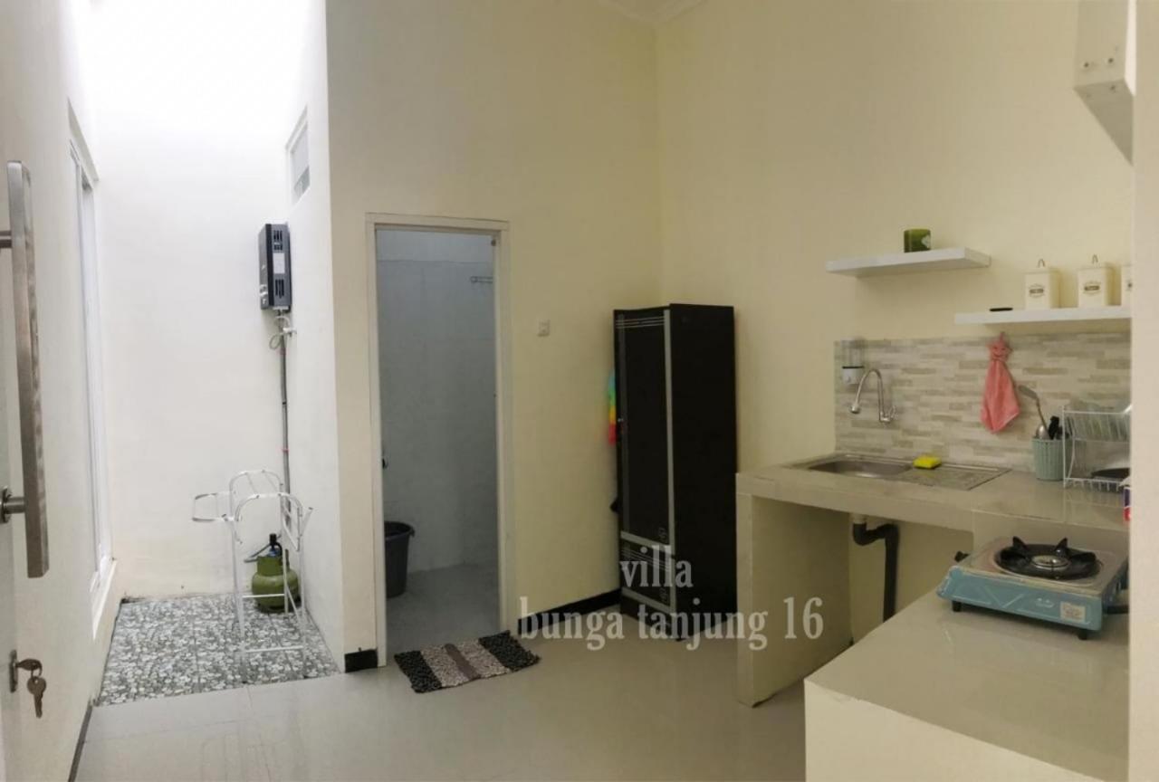 Villa Syariah Bunga Tanjung 16 Batu  Exterior foto